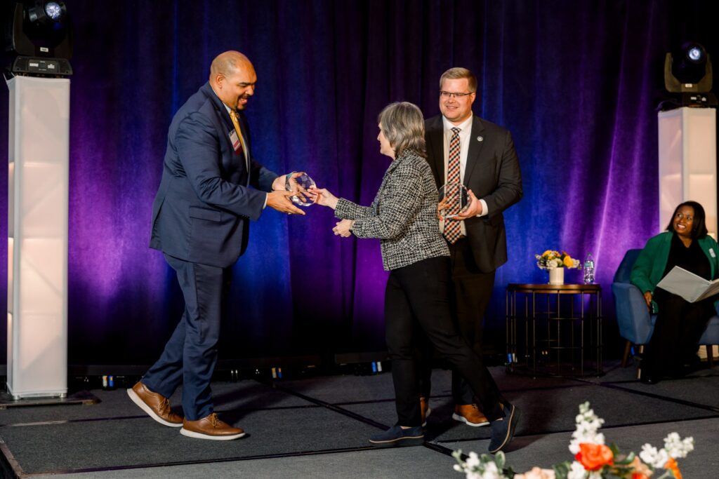 Justin Fleming receives his Catalyst Award